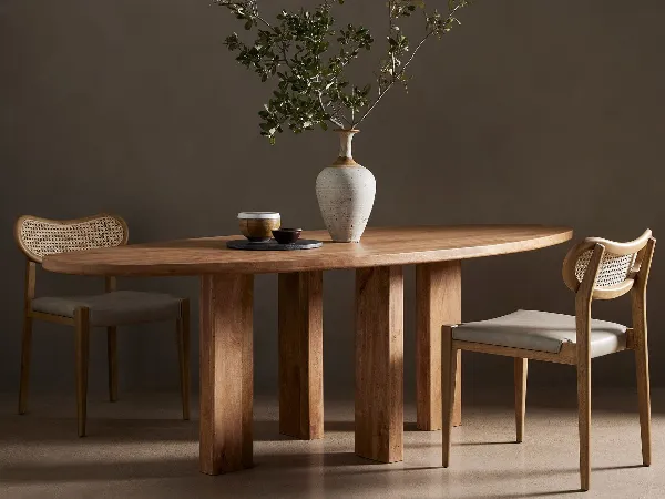 Are Oval Dining Tables Out of Style