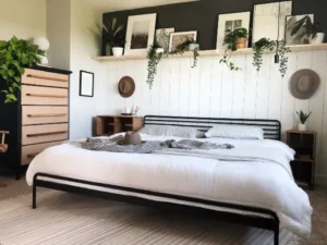 Should You Put Shelves Above A Bed?