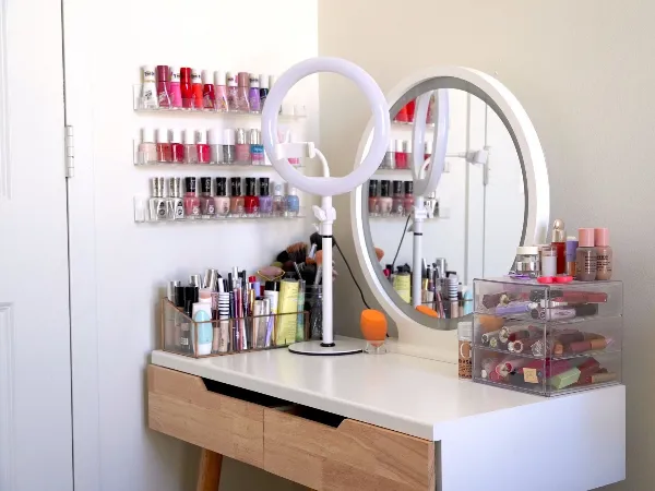 What to Put on Your Makeup Vanity