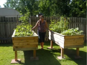 How To Make A Raised Garden Bed Out Of Pallets