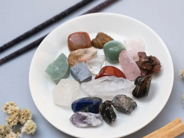 What Crystals Should Not Be In Your Bedroom